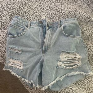 Billabong shorts 29